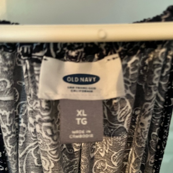 Tank - Picture 2 of 2